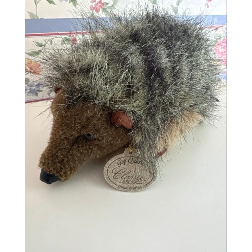 Vintage 1996 Aurora Classic Hedgehog Plush Realistic Brown Tan Faux Fur 8‎ inch